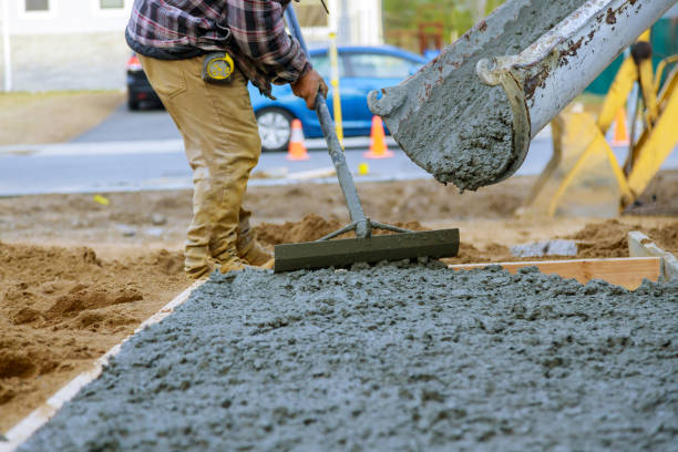 Best Commercial Concrete Contractor  in Maryville, TN